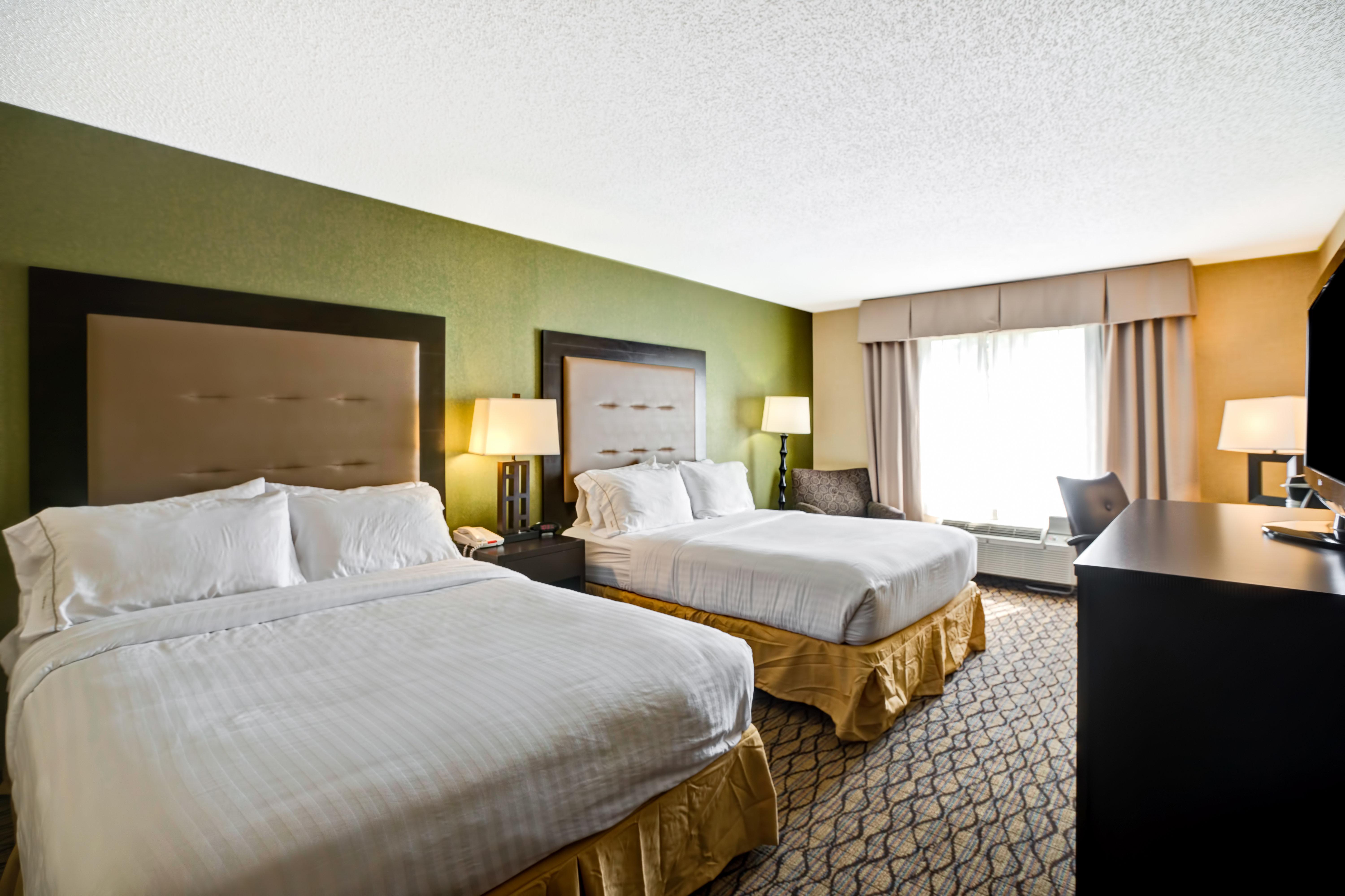 Holiday Inn Express Hotel & Suites Christiansburg By Ihg Buitenkant foto