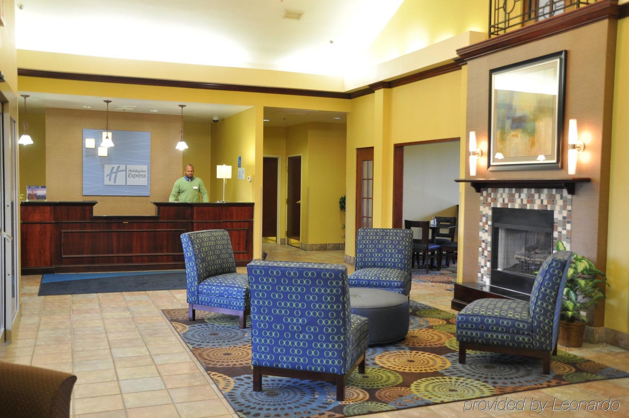 Holiday Inn Express Hotel & Suites Christiansburg By Ihg Interieur foto